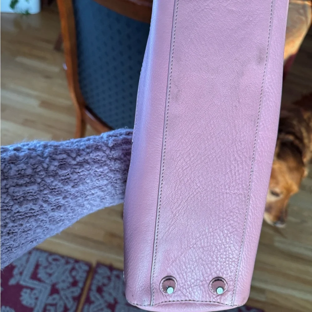 Coach Pink and White leather Shoulder Bag - Picture 9 of 11